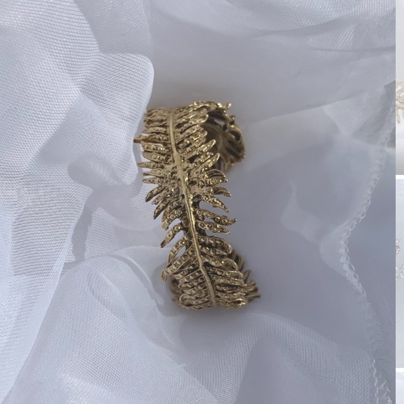 ALKEMIE Peacock Feather Cuff Bracelet - Picture 6 of 8